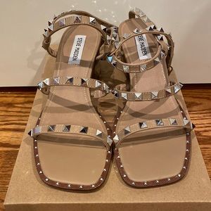 Steve Madden Transport Sandals